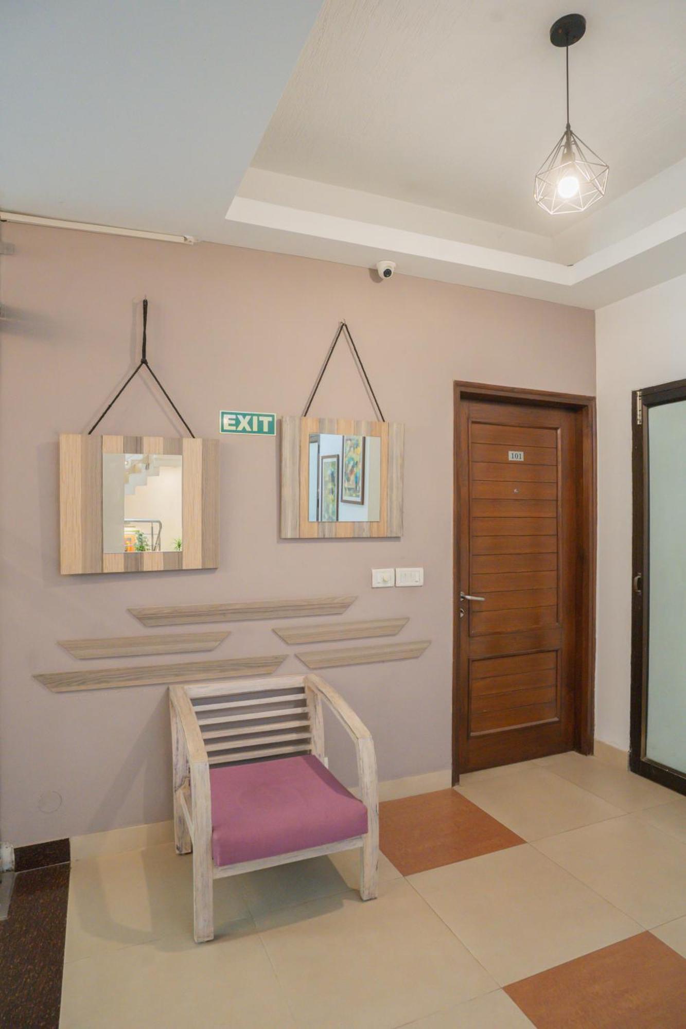 อหุชา เรสซิเดนซี พาร์คเลน Hotel คูร์เคาน์ ภายนอก รูปภาพ
